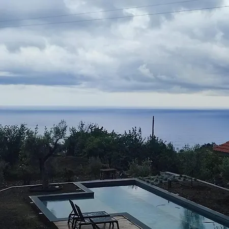 בית חווה Podere Belvedere מונליה